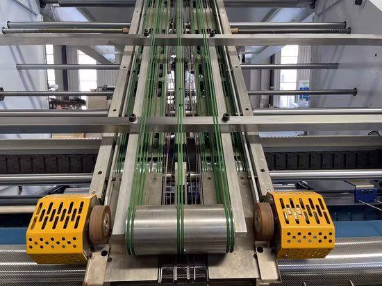 Laminadora de flauta corrugada de alta velocidad y máquina laminadora de flauta de cartón